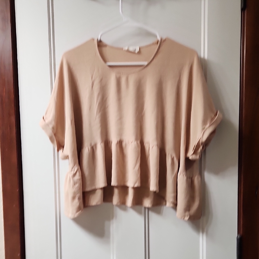 Luca + Grea Tan Ruffle Hem Blouse - L